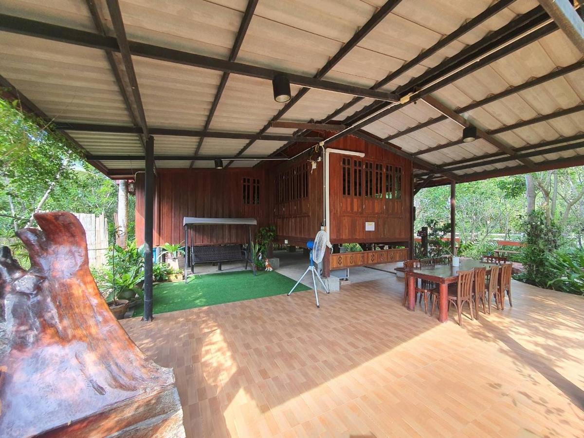 บ้านสวนในฝัน-ตลาดน้ำท่าคา Samut Songkhram Exterior foto
